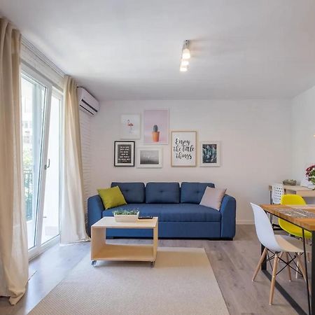 Quiet & Airy Modern Apt. Top Centre Free Parking Софія Екстер'єр фото