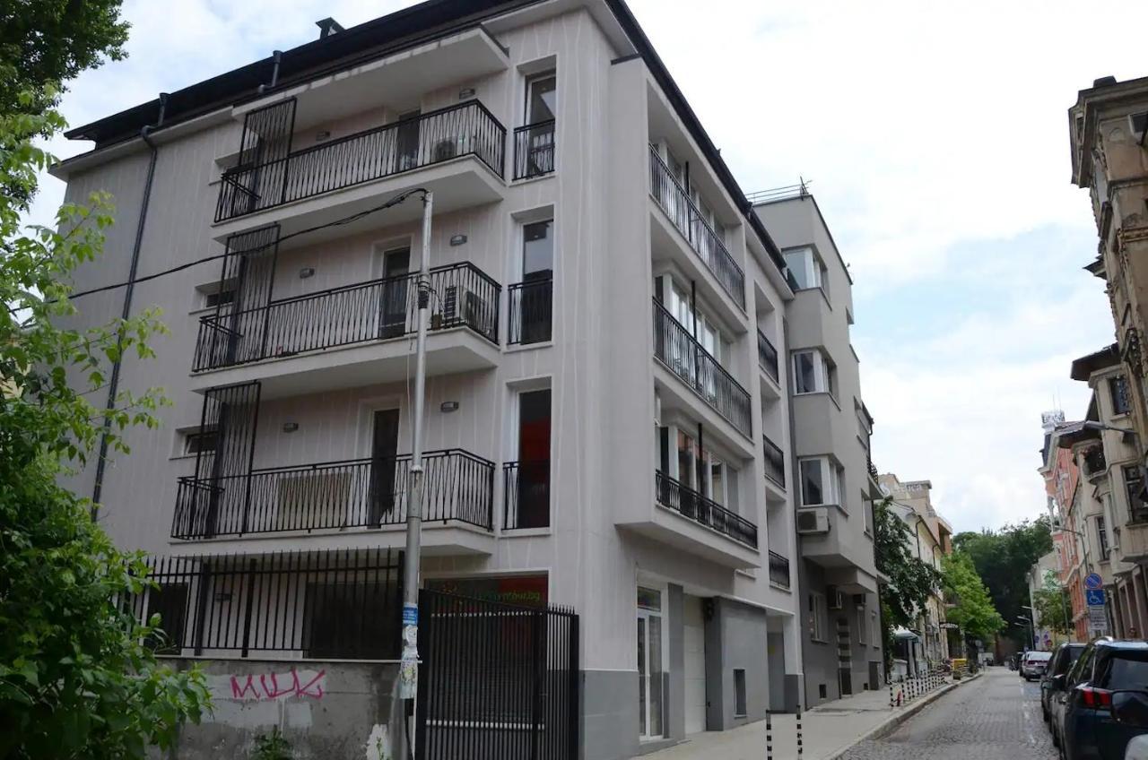 Quiet & Airy Modern Apt. Top Centre Free Parking Софія Екстер'єр фото