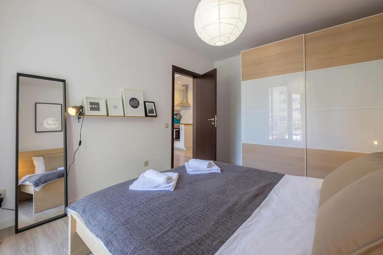 Quiet & Airy Modern Apt. Top Centre Free Parking Софія Екстер'єр фото
