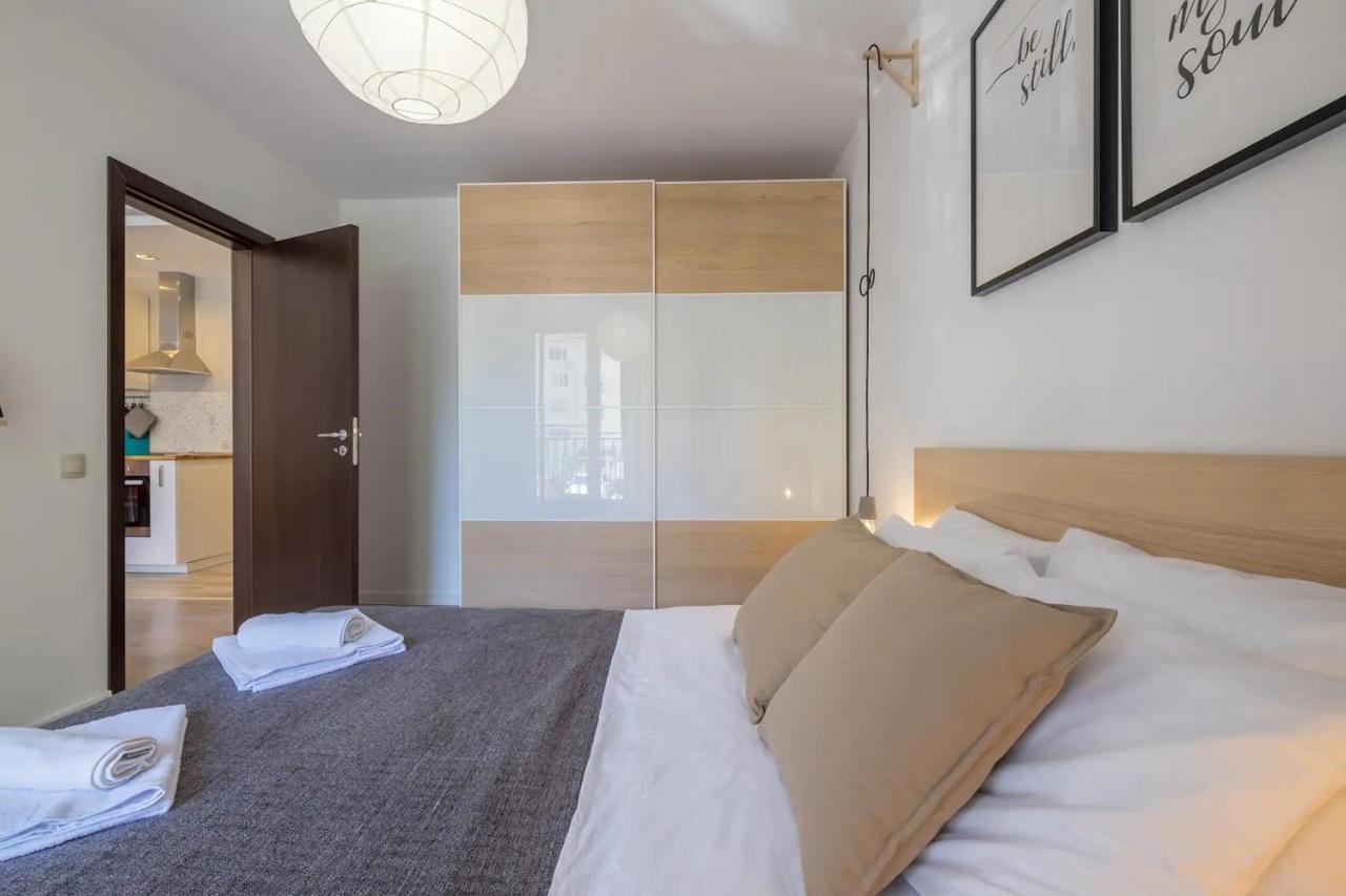 Quiet & Airy Modern Apt. Top Centre Free Parking Софія Екстер'єр фото