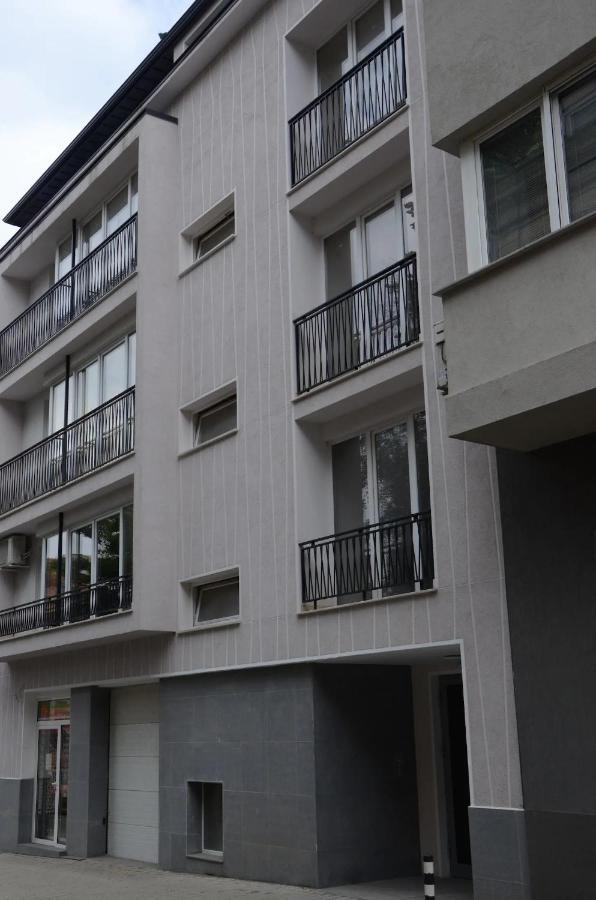 Quiet & Airy Modern Apt. Top Centre Free Parking Софія Екстер'єр фото