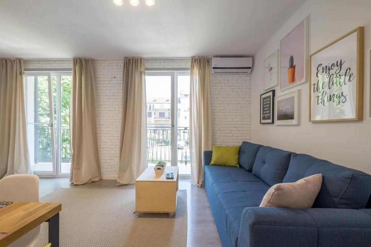 Quiet & Airy Modern Apt. Top Centre Free Parking Софія Екстер'єр фото
