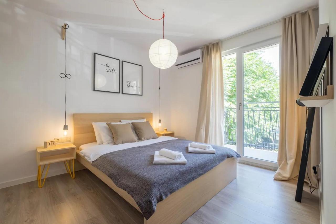 Quiet & Airy Modern Apt. Top Centre Free Parking Софія Екстер'єр фото