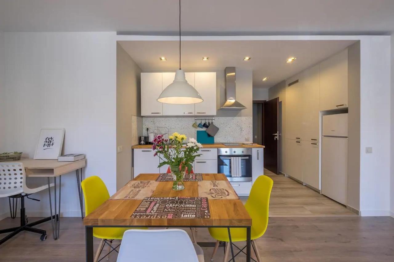 Quiet & Airy Modern Apt. Top Centre Free Parking Софія Екстер'єр фото