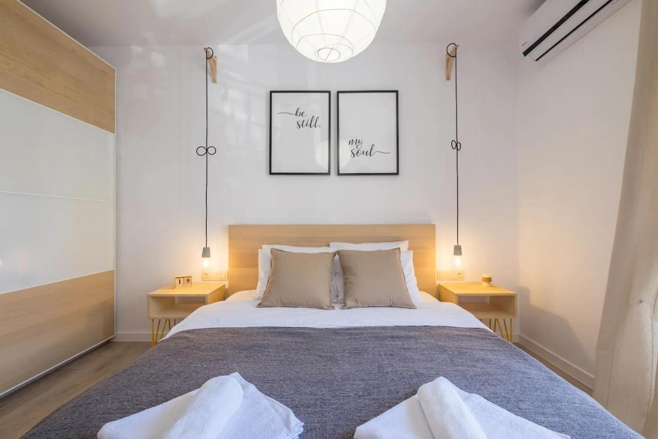 Quiet & Airy Modern Apt. Top Centre Free Parking Софія Екстер'єр фото