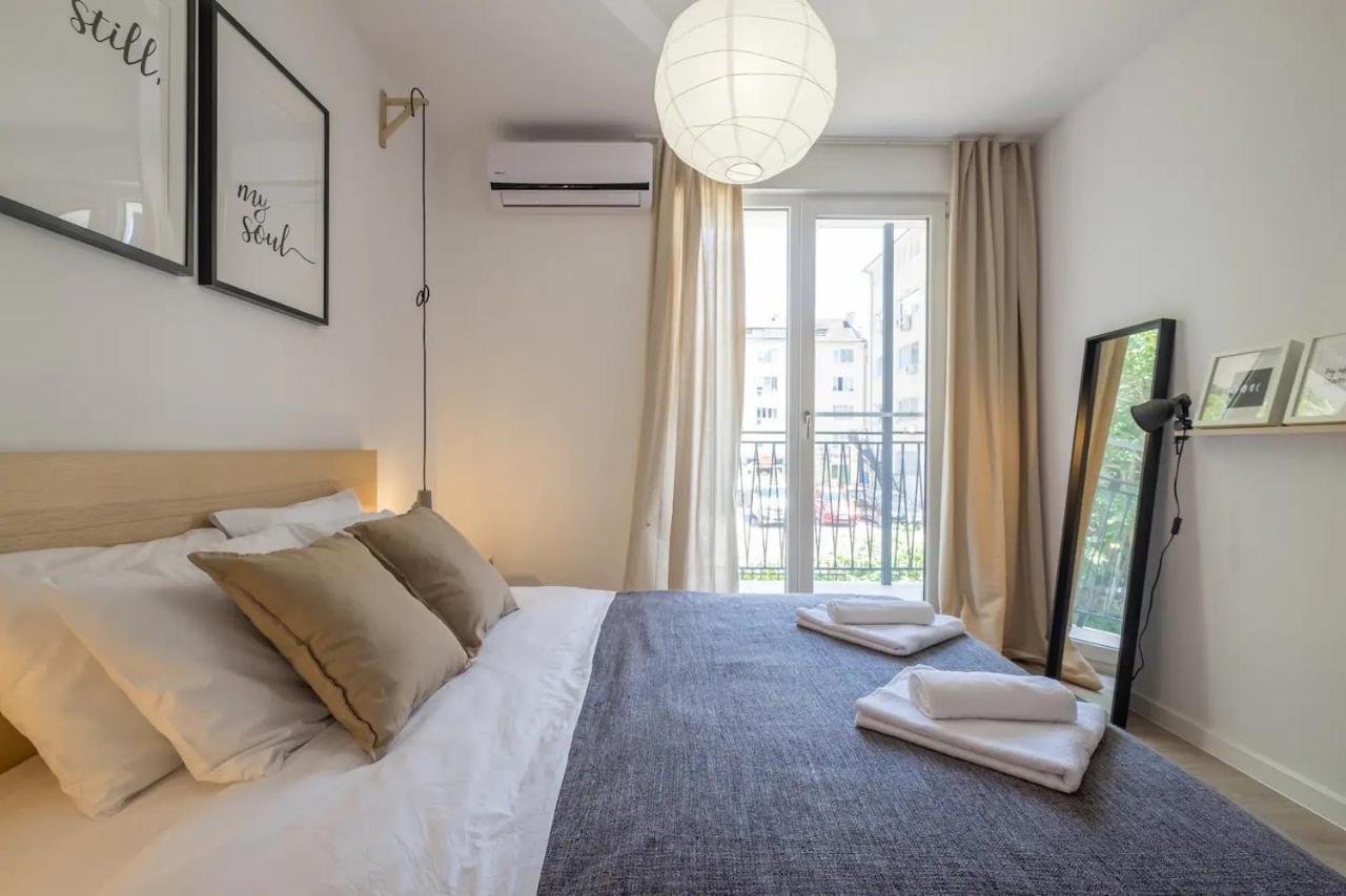Quiet & Airy Modern Apt. Top Centre Free Parking Софія Екстер'єр фото